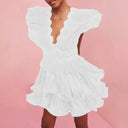 Vestido corto de tiro alto con volantes escalonados para mujer