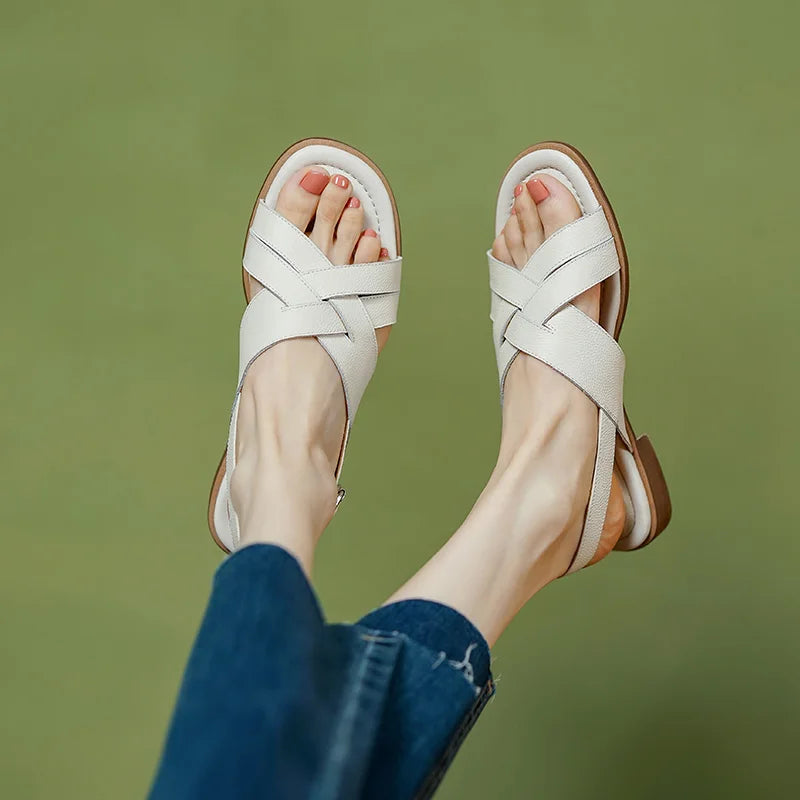 Sandalias de mujer elegantes y cómodas de cuero genuino