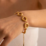 Elegante Brazalete tipo Donut de Acero Inoxidable Chapado en Oro de 18k