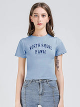 Schmal geschnittenes T-Shirt mit High Street-Buchstabendruck