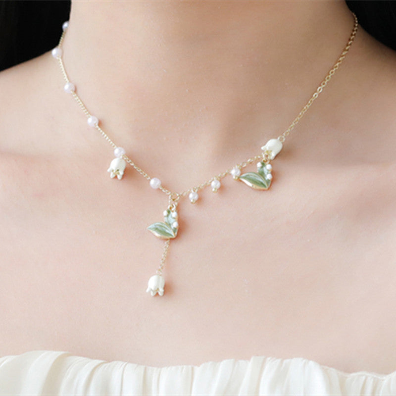 Women's Fashion Temperament Bell Orchid Flower Pendant Necklace - Dazpy