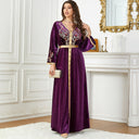 Vestido de terciopelo bordado con cuentas