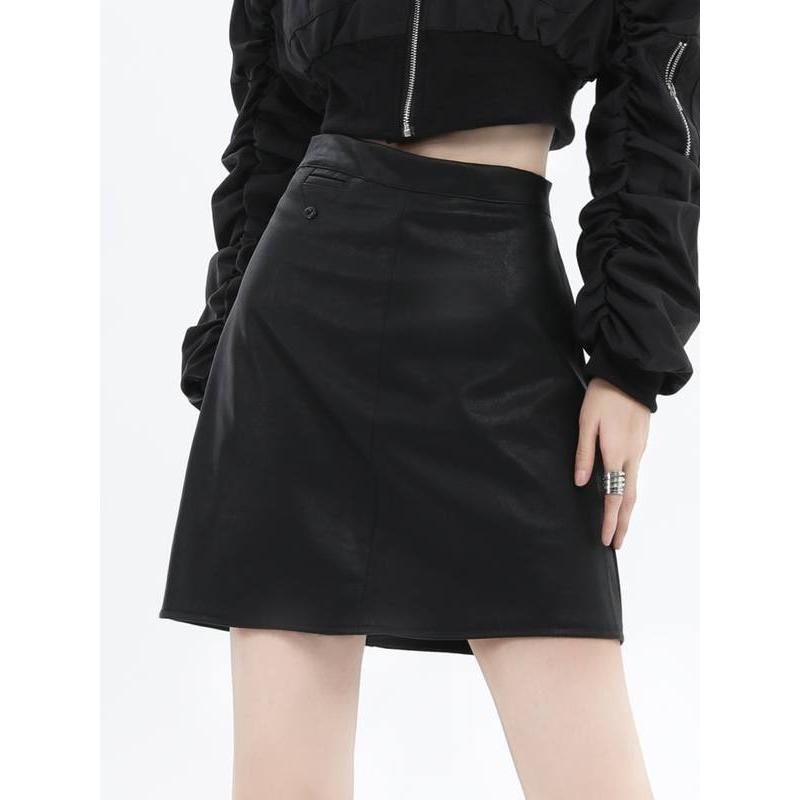 Schicker High Waist Minirock aus Kunstleder für Damen – Herbst/Winter Kollektion