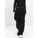 Schwarze Jeans mit hoher Taille