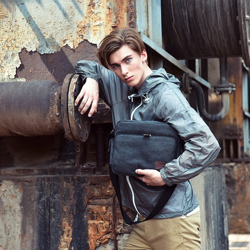 Men's New Simple And Practical Messenger Bag - Dazpy