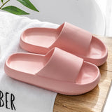 Pantuflas de nube de plataforma gruesa súper suaves para mujer