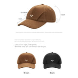 Gorra de béisbol con visera de pana