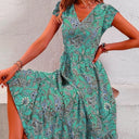Vestido midi de corte en A con cuello en V y manga corta de acetato