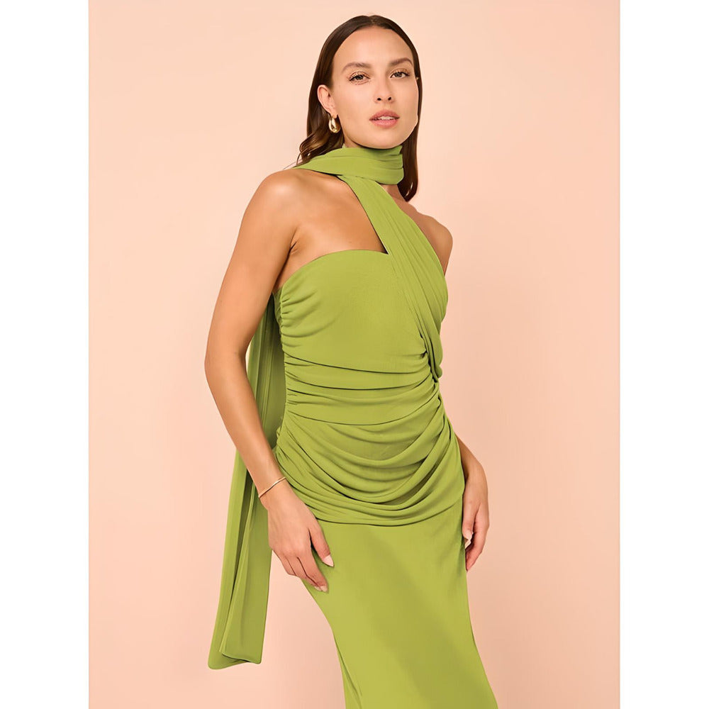 Elegantes Neckholder-Kleid mit rückenfreiem, knöchellangem, figurbetontem Schnitt