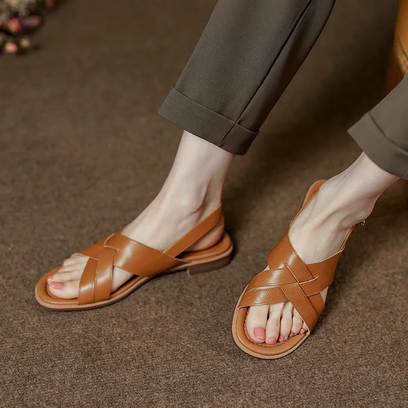 Sandalias de mujer elegantes y cómodas de cuero genuino