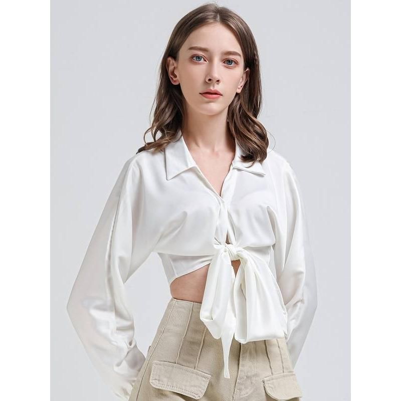 Blusa corta de manga larga con cuello en V vintage elegante