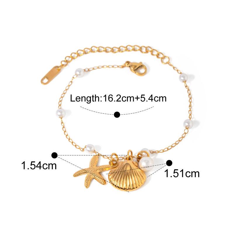 Pulsera con colgante de estrella de mar y perlas chapadas en oro de 18 quilates