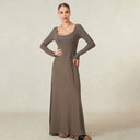 Elegante vestido largo de punto de otoño para mujer con escote cuadrado
