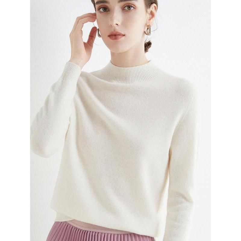 Luxurious Merino Wool Mock-Neck Pullover for Women