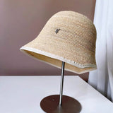 Sombrero de paja de playa de verano