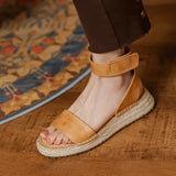 Sandalias de plataforma de cuero elegantes de verano