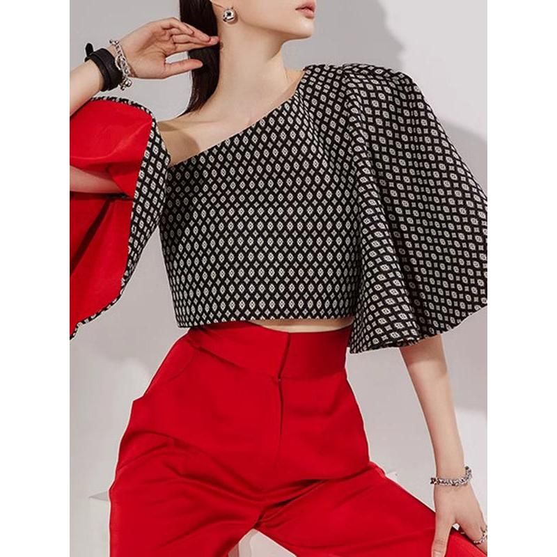 Elegant Off-Shoulder Butterfly Sleeve Printed Blouse