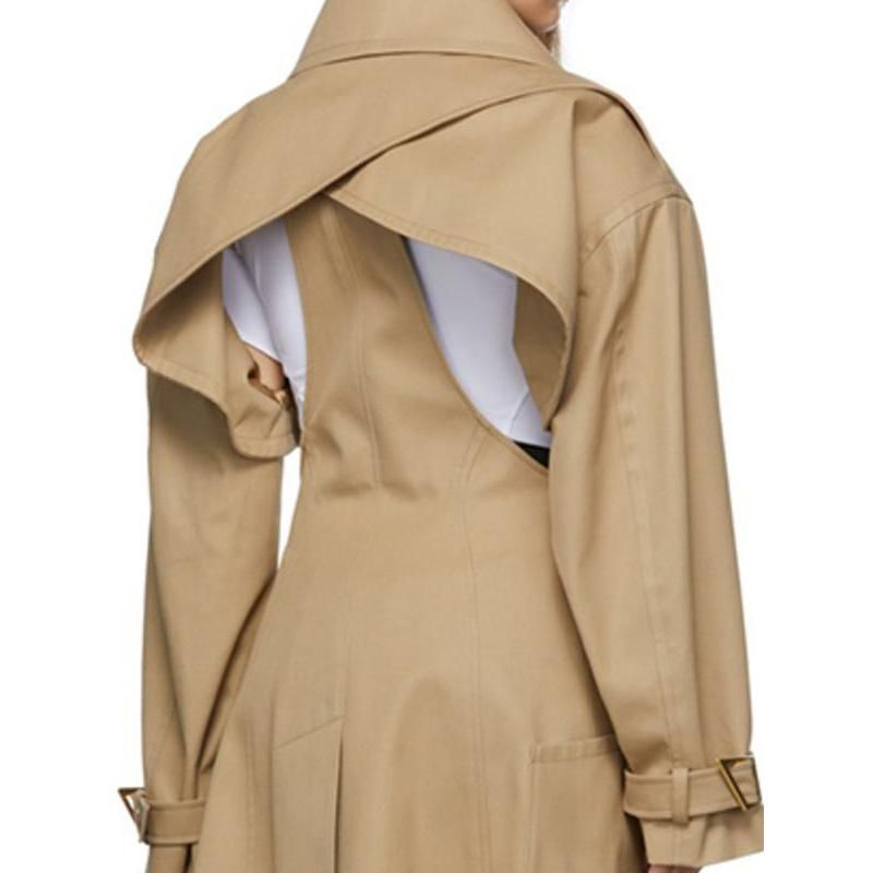 Trenchcoat mit hoher Taille und Aussparungen