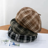 Chic Plaid Winter Beret for Women – Warm and Versatile