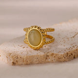 Anillos de ópalo blanco natural para mujer: banda clásica de acero inoxidable color dorado con piedra redonda para pareja