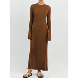 Elegant Pleated Knit Dress