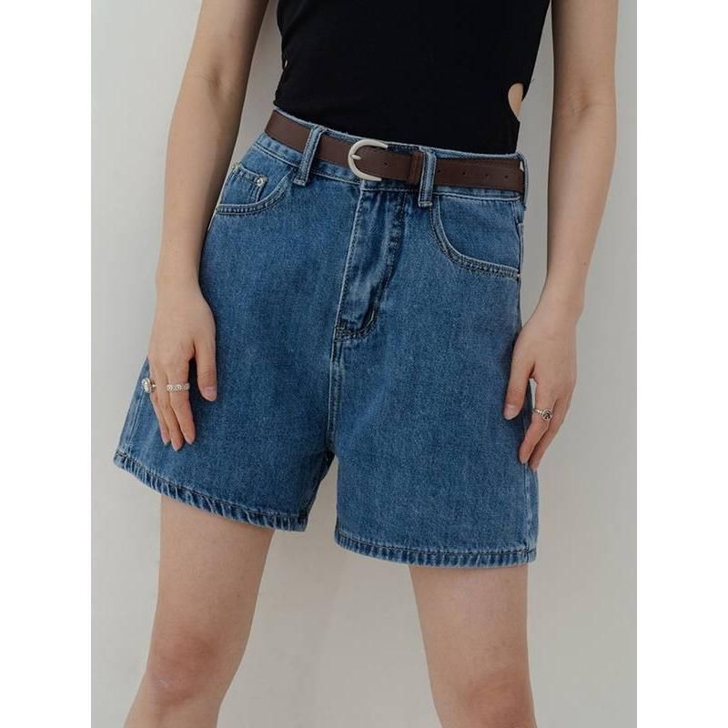 Lässige Jeansshorts mit hoher Taille