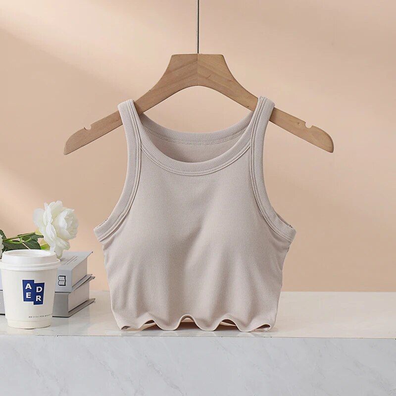 Elegantes geripptes Camisole-Crop-Top mit integrierter Polsterung