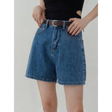 Lässige Jeansshorts mit hoher Taille