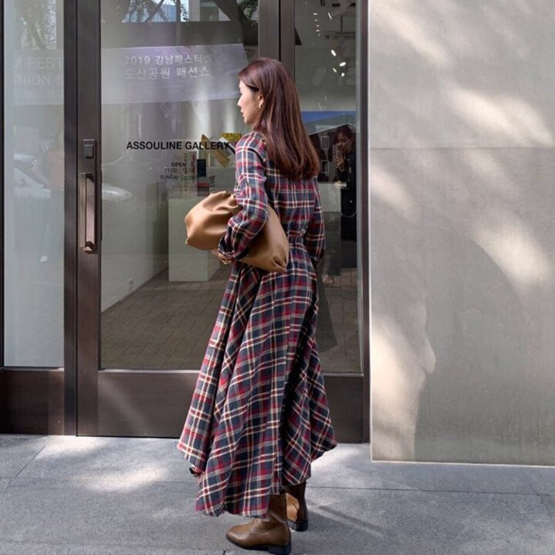 Vestido camisero a cuadros de manga larga y temperamento largo