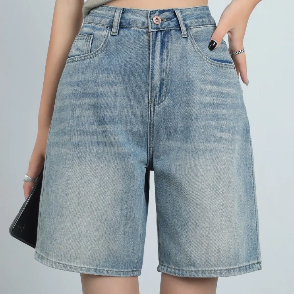 Knielange Jeansshorts mit hoher Taille für Damen