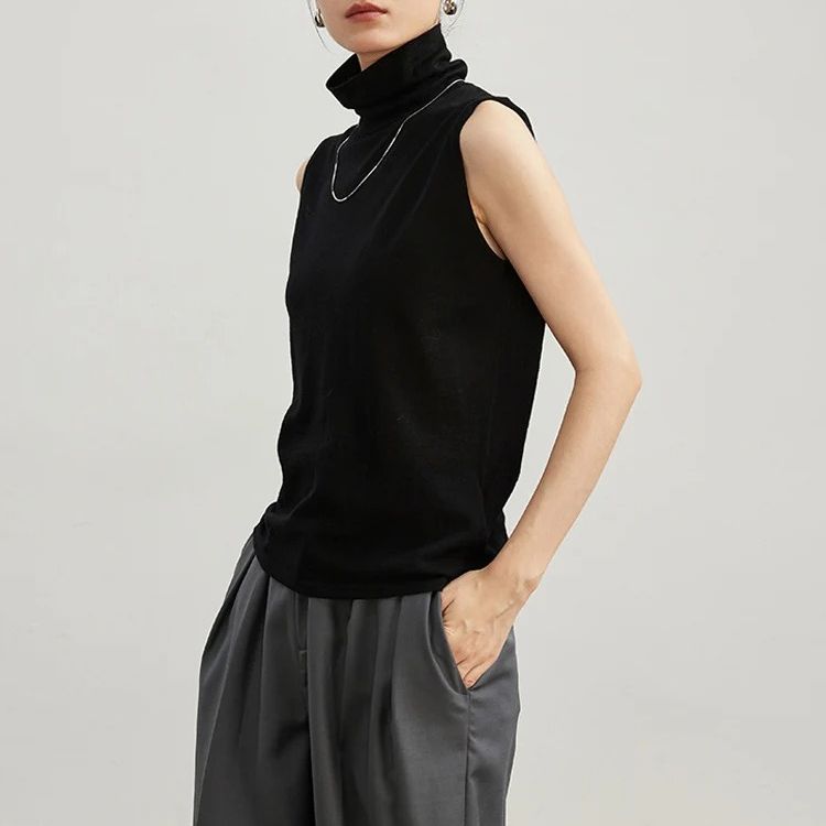 Merino Wool Turtleneck Vest