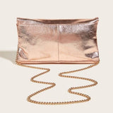 Luxuriöse Metallic-Clutch, Umhängetasche und Schultertasche mit Kette