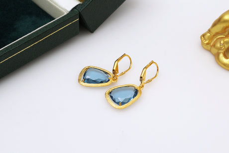 Light Luxury 925 Silver Sapphire Earrings - Dazpy