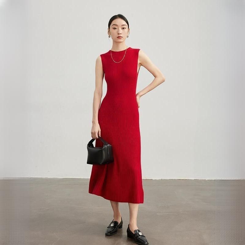 Elegant Sleeveless Wool Blend Mid-Calf Dress