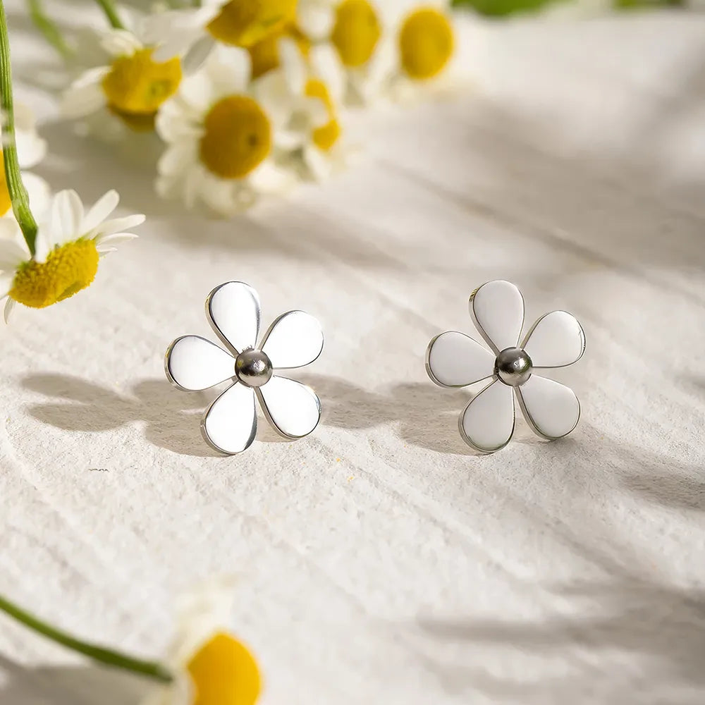 Light Luxury Gold Plated Stainless Steel Daisy Earrings