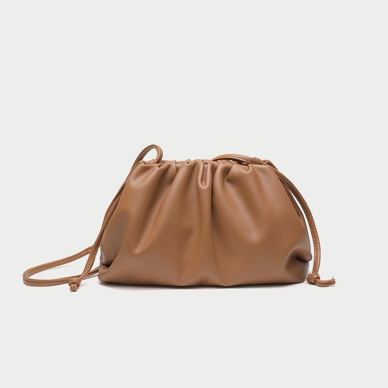 Bolso bandolera elegante de piel sintética suave