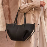 Elegant Large Leather Shoulder Bag