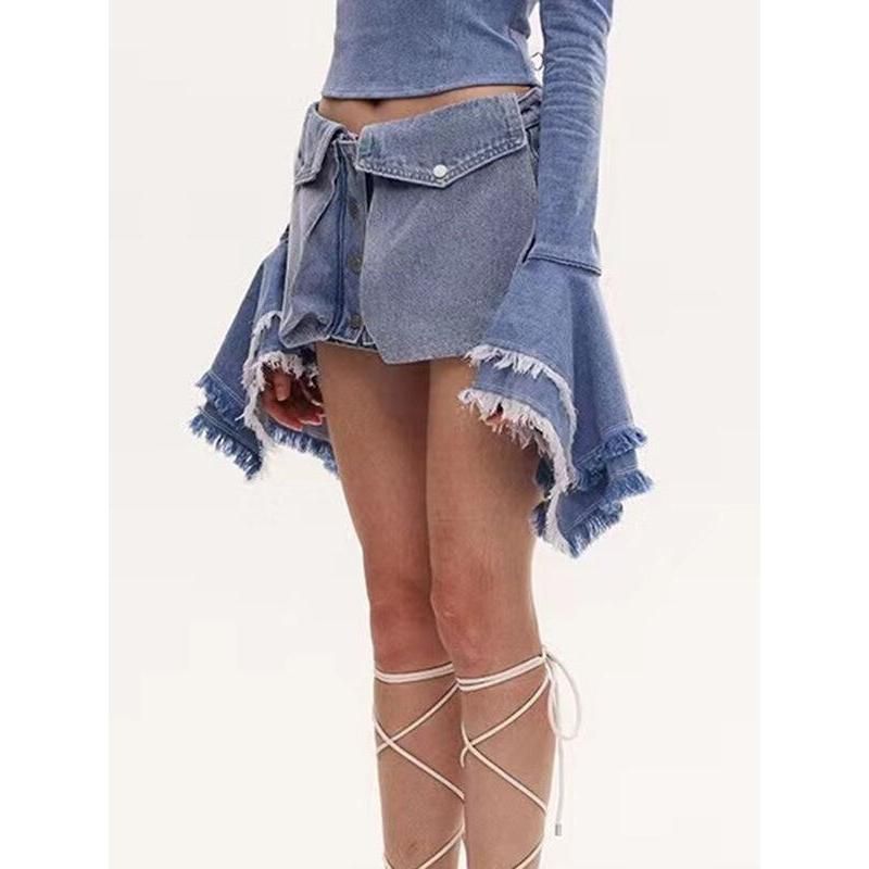 Chic Low Waist Denim Shorts