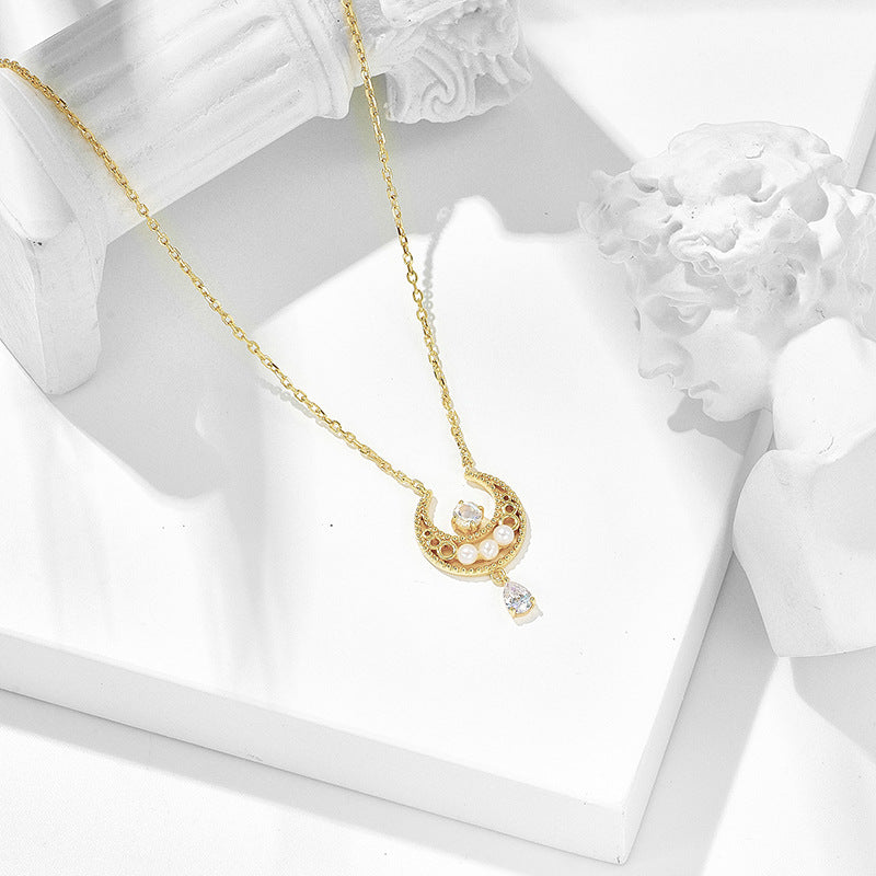 New Beautiful Girl Crescent Necklace - Dazpy