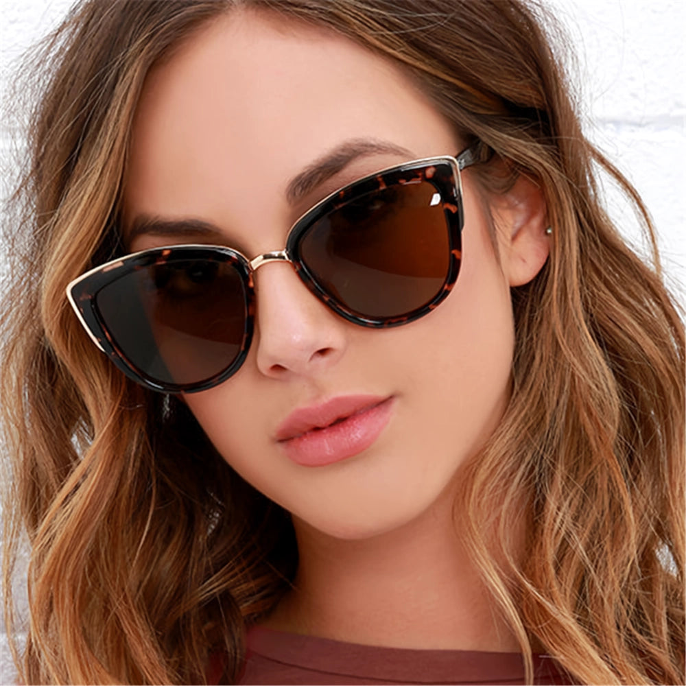 Luxuriöse Retro-Sonnenbrille mit großen Katzenaugen für Damen