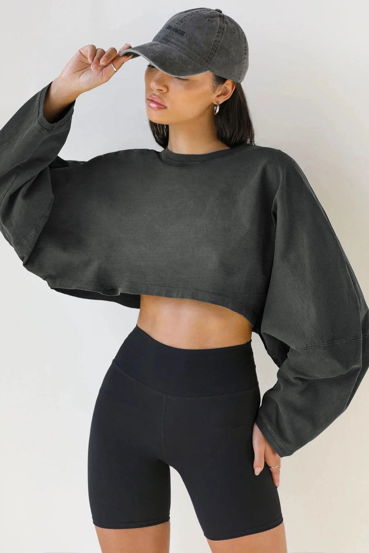 Oversized Streetwear-Inspired Crop Sweatshirt