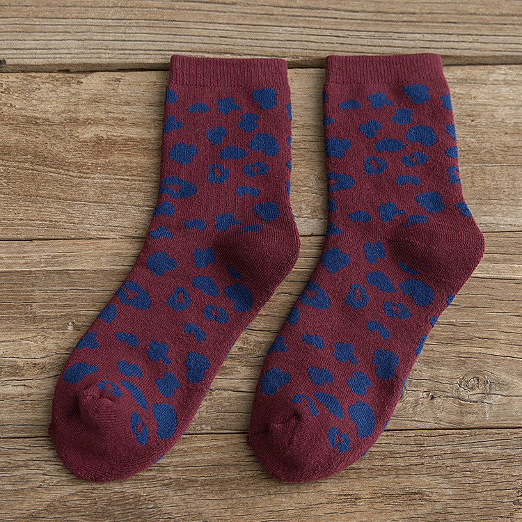 Warme Damen-Socken aus Baumwollfrottee mit geflecktem Leopardenmuster