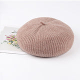 Women's 100% Wool Beret – Classic Warmth for All Seasons