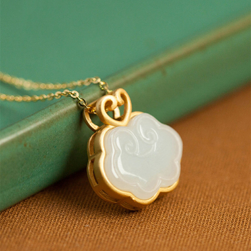 The New Hotan White Jade Necklace - Dazpy