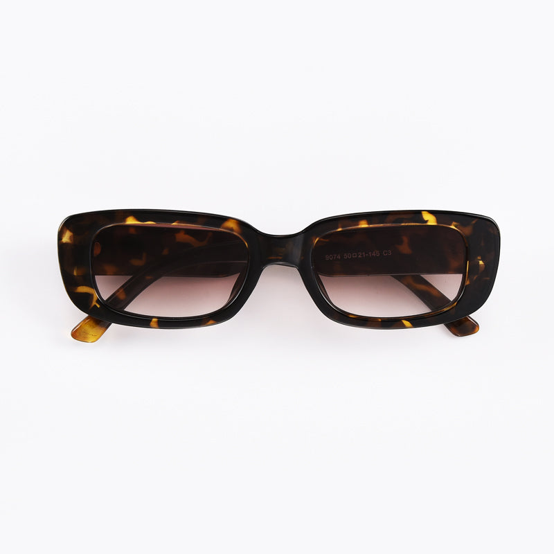 Chic Black Rectangle Sunglasses