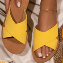 Breathable flat heel women's shoes