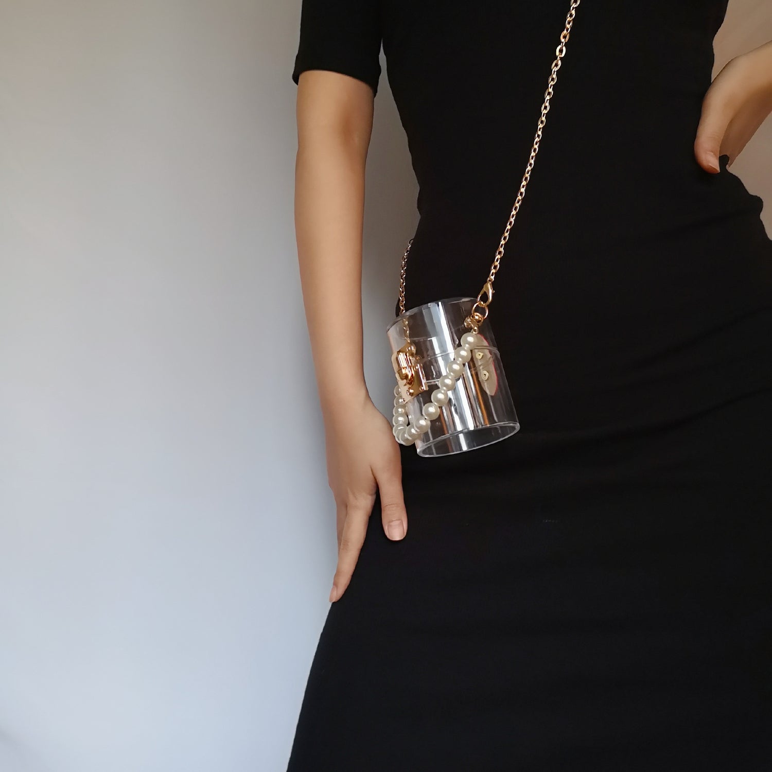 New Pearl Portable Transparent Acrylic Bucket Bag - Dazpy