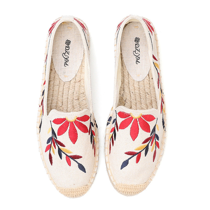 Fisherman embroidered cloth shoes - Dazpy