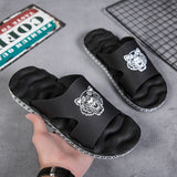 Net Celebrity Slippers Men's Deodorant Non-slip Sandals Wear Beach Fashion Personality Outside - Dazpy