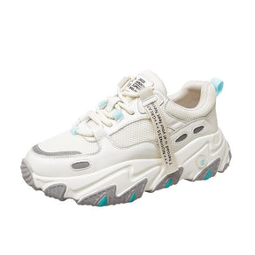 Color block sports shoes